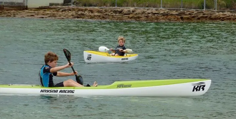 Knysna Racing Jester S1, juniors paddling on flat water
