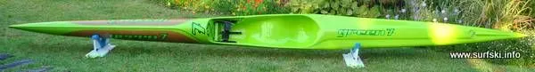 Red7 Green7 (Surf70 cork-composite) — top-down deck view