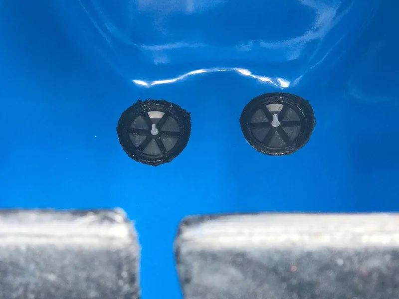 Sipre Ackua 575 (Marlin) — hull detail photo