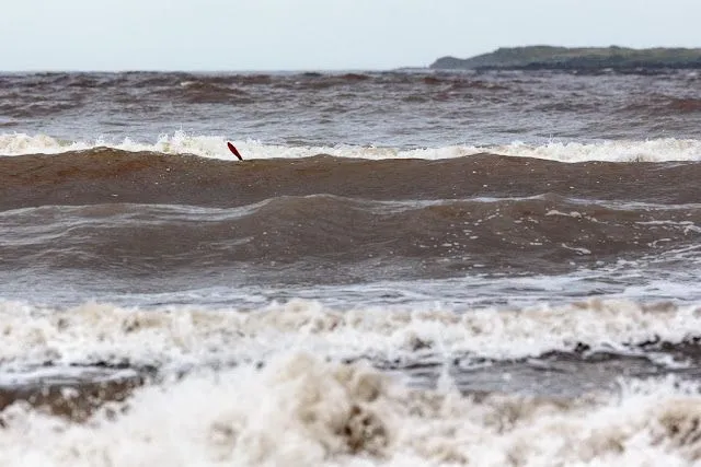 Think Nitro — action in breaking waves