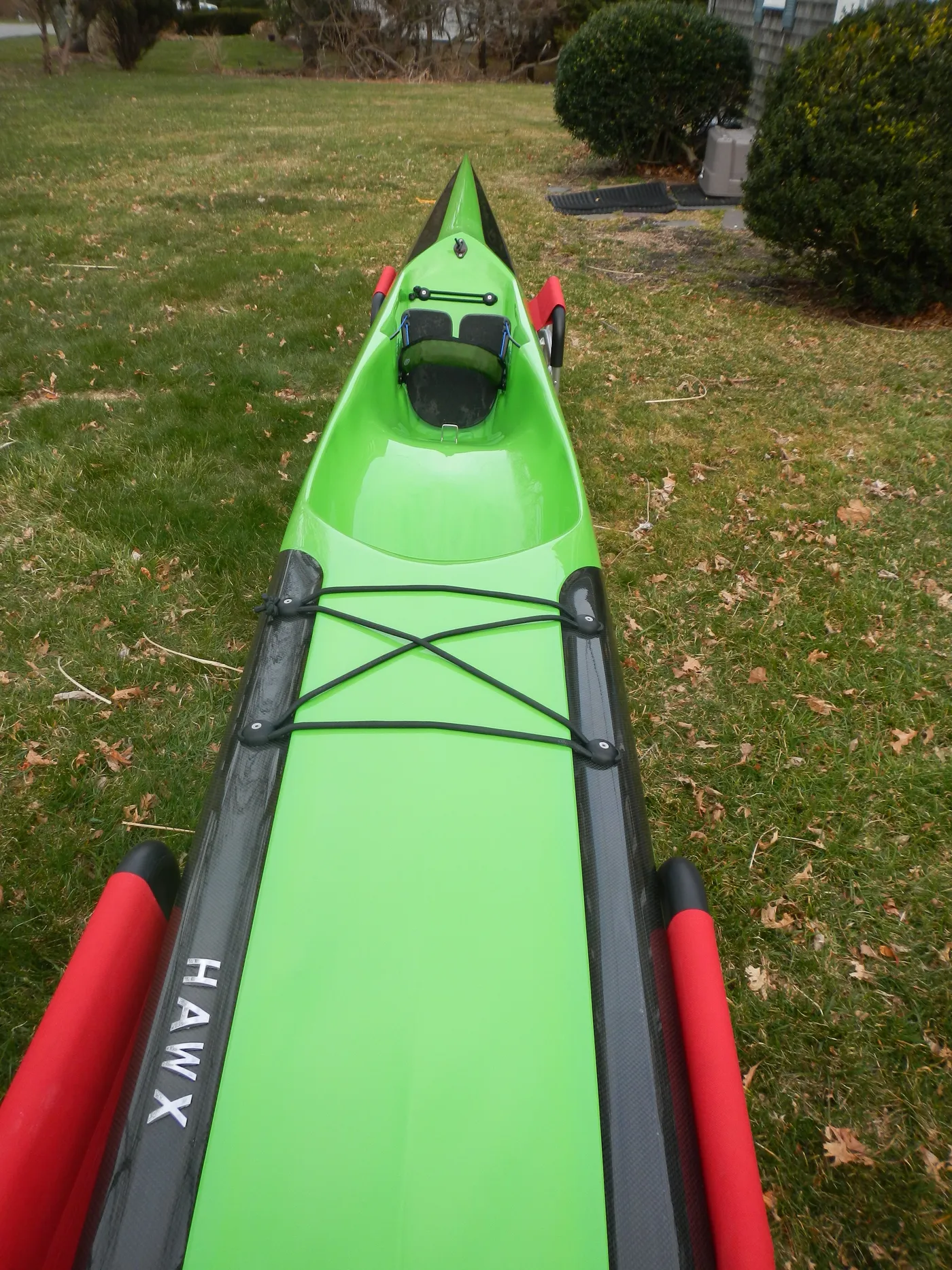 Vajda Hawx 46 — studio side profile